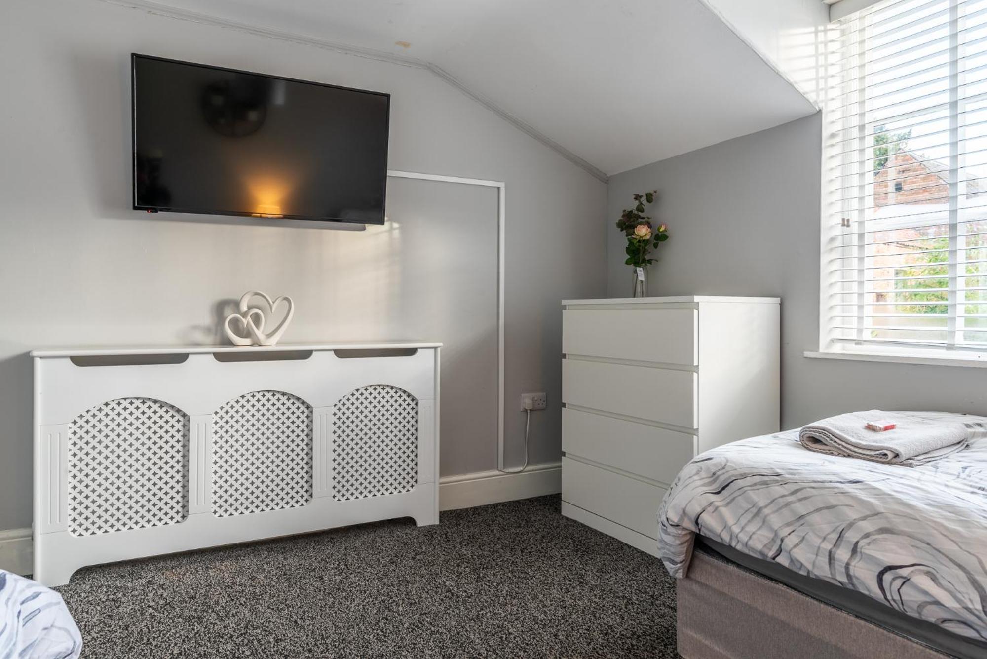 Airfield Manor Pension Castle Donington Buitenkant foto